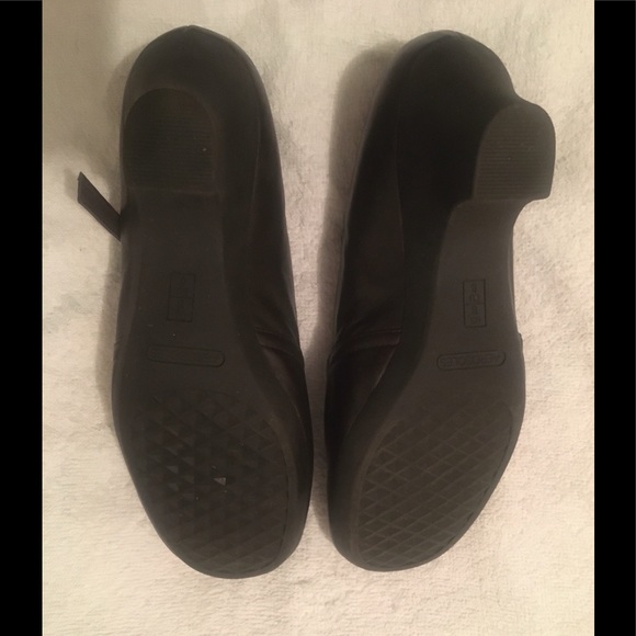 Aerosoles Dark Brown Shoes - Picture 6 of 6